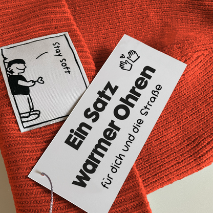 BEANIE Wer nach unten tritt is doof